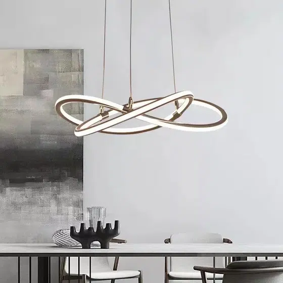 D100CM Four Leaf Clover Golden Pendant Lamp in Aluminum, detail view
