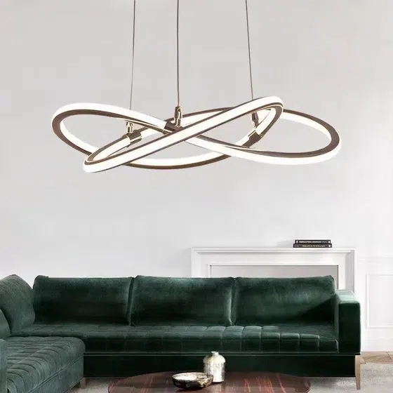 D100CM Four Leaf Clover Golden Pendant Lamp in Aluminum, installed view
