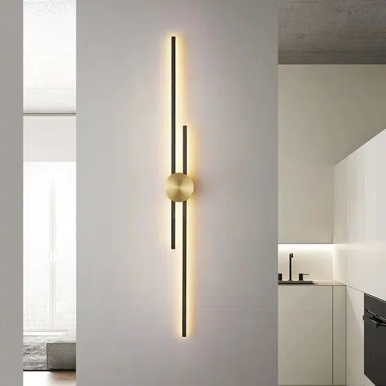 Full Copper Linear Wall Lamp in Copper, detail view