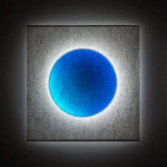 Full Moon Atmosphere Wall Lamp in Hardware and Rice Paper, detail view