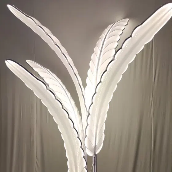 Giant Banana Tree White Floor Lamp in Iron and Fabric, product photograph