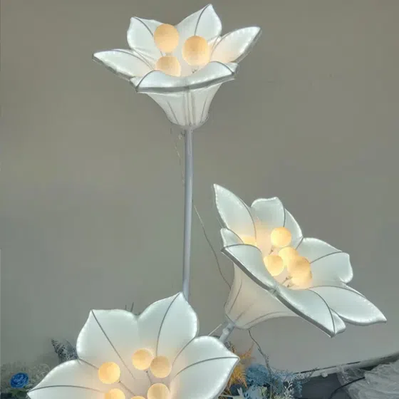 Glory Flower Wedding Floor Lamp in Iron and Fabric, scale view