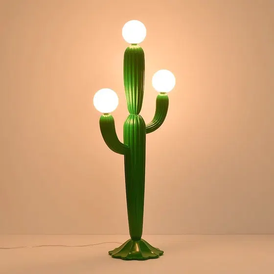 H150cm Green G9 Cactus Floor Lamp in Fiberglass, installed view