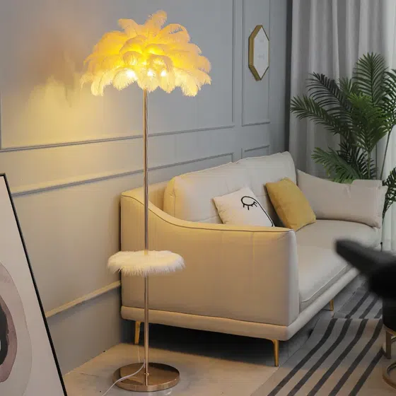 H150CM Iron Feather Floor Lamp in Iron and Feather, scale view