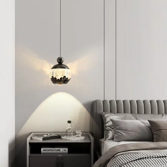 H16cm Acrylic Aluminum Pendant Light in Aluminum and Acrylic, detail view