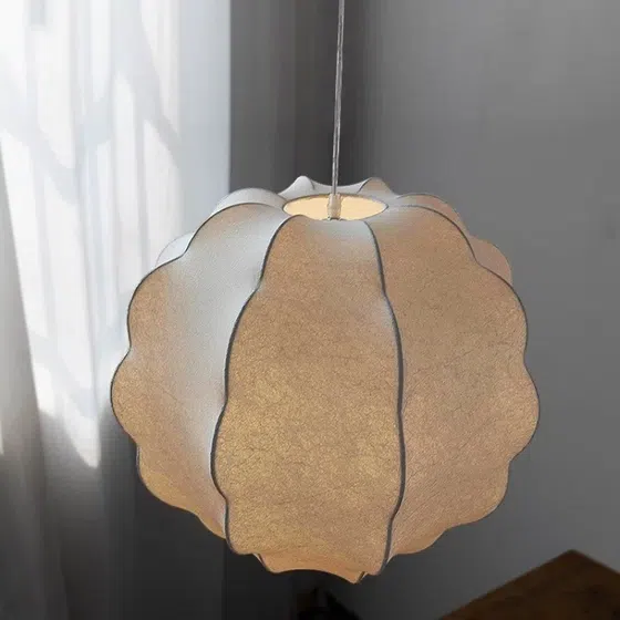 H35cm Retro Silk Pendant Lamp in Iron and Silk, detail view
