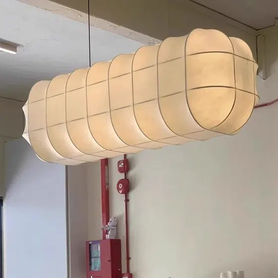 H41CM Cuboid Silk Pendant Lamp in Iron and Silk, installed view