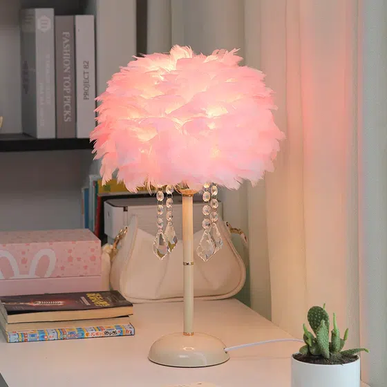 H48CM Hardware Feather Table Lamp in Hardware and Feather, installed view