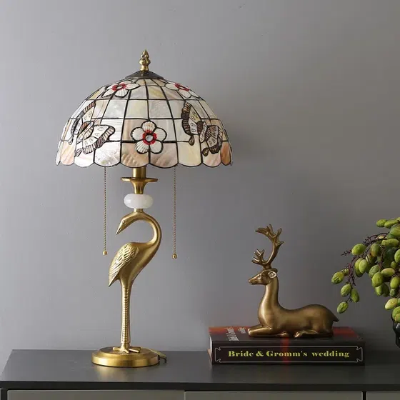 H56CM E26/E27 Copper Shell LED Table Light in Copper and Shell, detail view