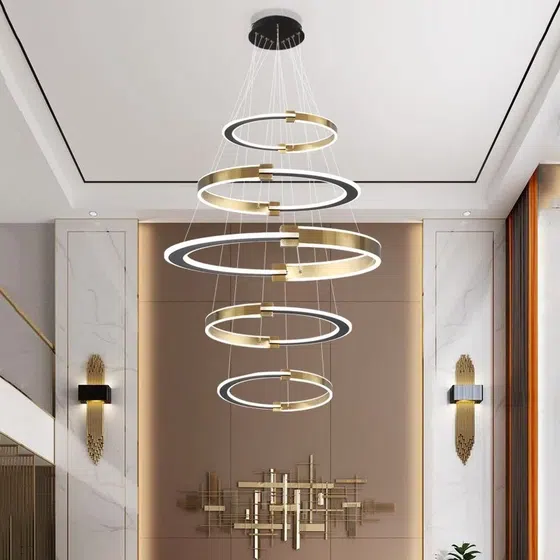 D120CM Aluminum Half Circle Black Pendant Lamp in Aluminum, scale view
