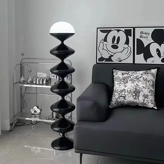 E27 Black White H121cm Hardware Acrylic Floor Light in Hardware and Acrylic, installed view