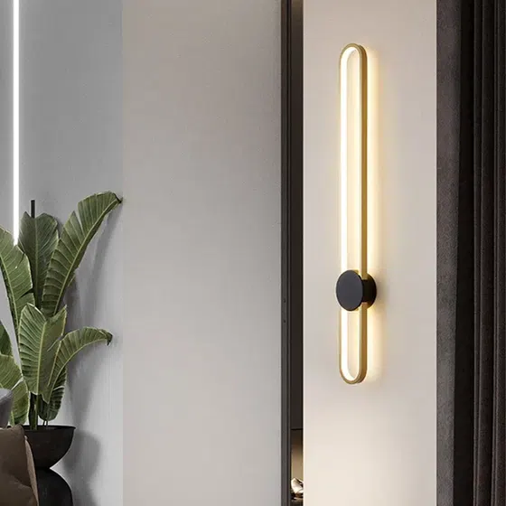 Iron Long Strip LED Wall Lamp in Iron, detail view