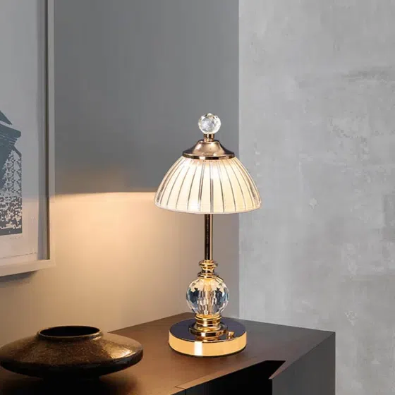 Metal Golden Acrylic Table Light in Metal and Acrylic, scale view