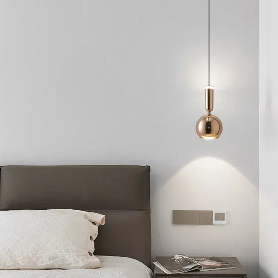 H20CM Small Ball Aluminum Pendant Light in Aluminum and Acrylic, scale view