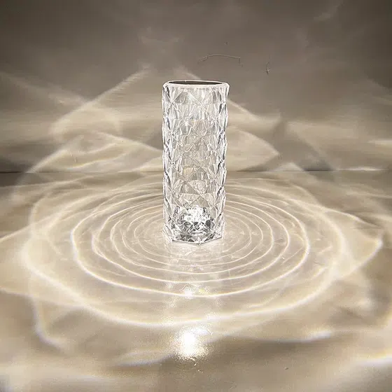 H21CM Transparent Rose Crystal LED Table Light in PS, detail view