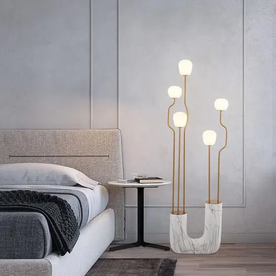 U-Shaped Glass Metal Black White Floor Light in Iron and Resin and Glass, detail view