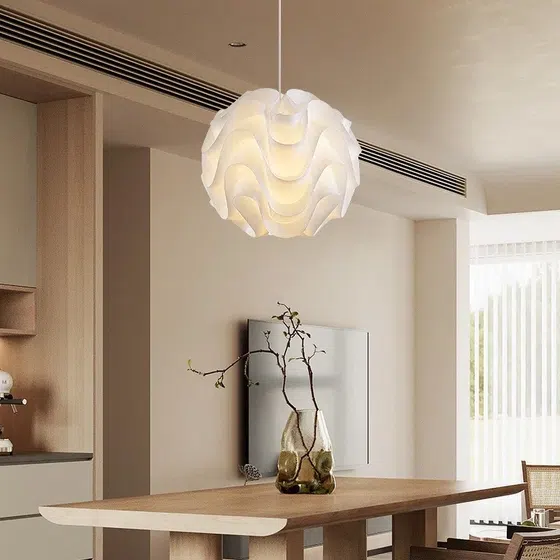 Wave Acrylic Pendant Light in Iron and Acrylic, scale view