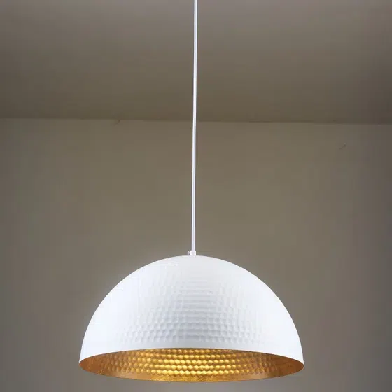 White Black One Bulb Pendant Lamp in Iron, detail view