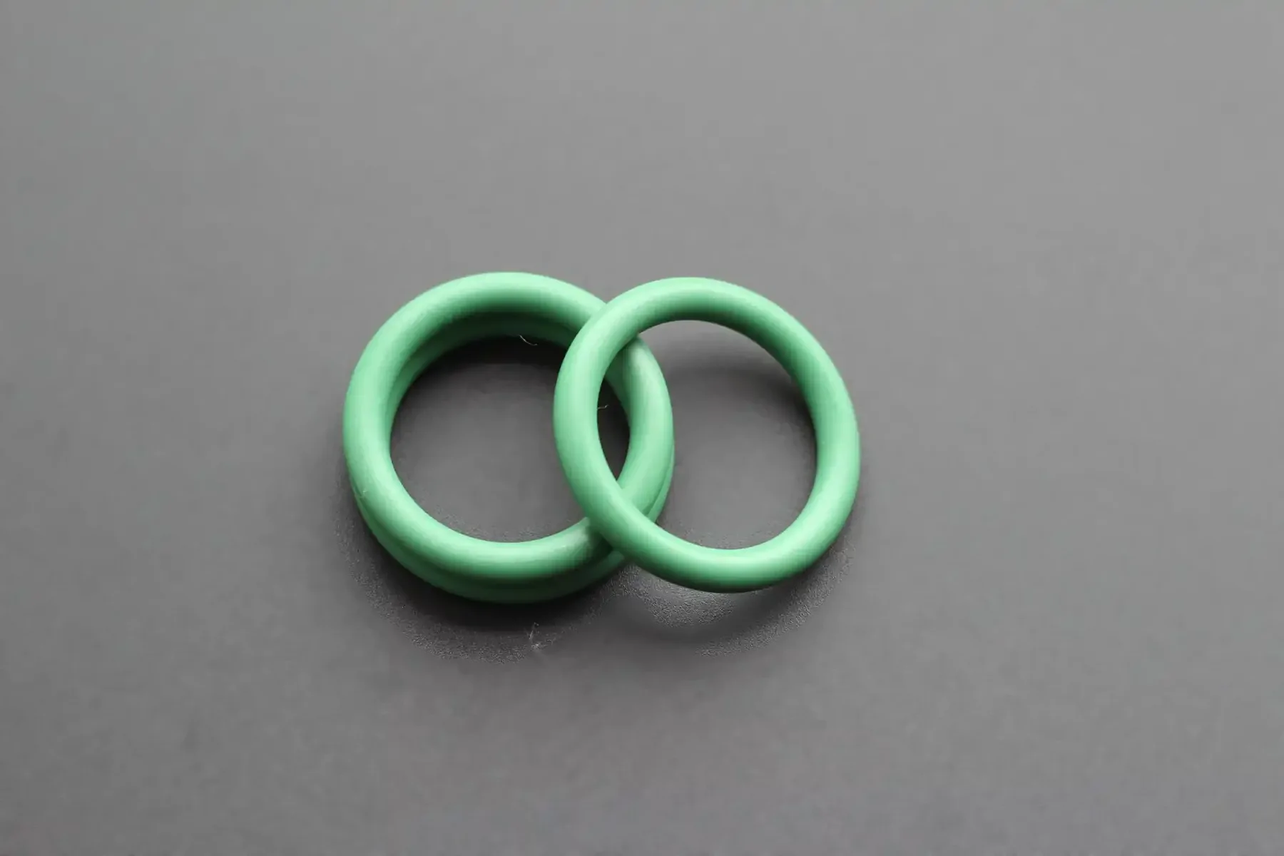FFKM O-rings packaged for high purity applications