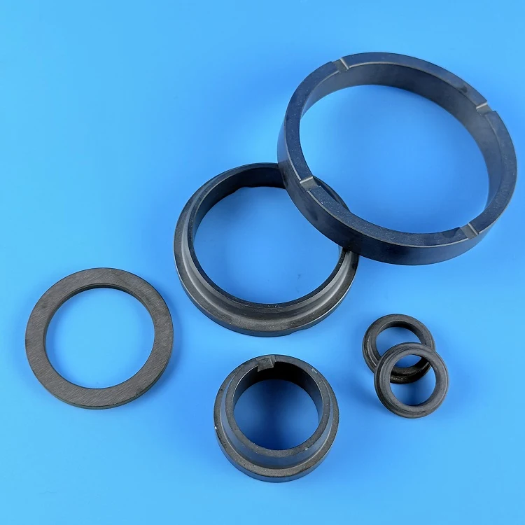 Black silicon carbide ceramic rings and cylinders in several diameters