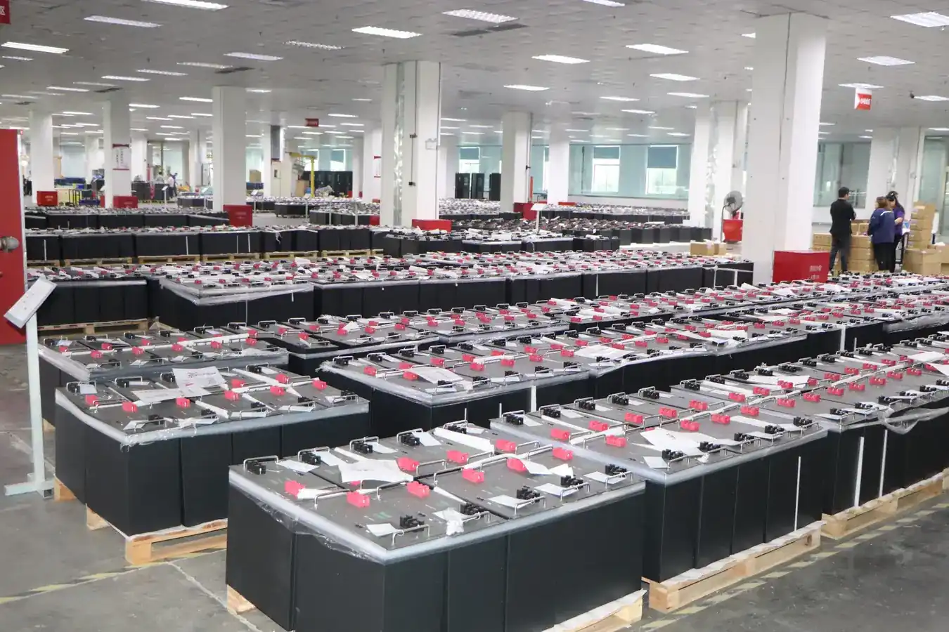 Bus Energy Power Battery - The workshop line where this product is built.
