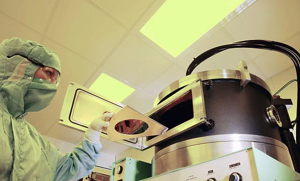 CVD Furnace, PECVD Furnace, and FBCVD Furnace: Which One is Right for Your Application?