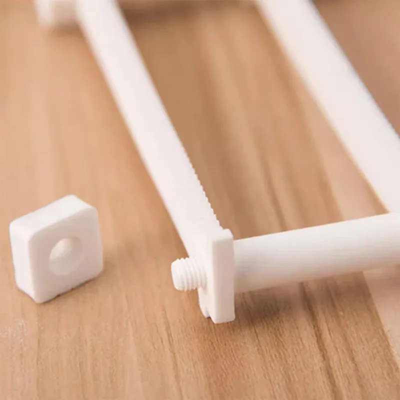 Details of Stackable Ceramic Shelves