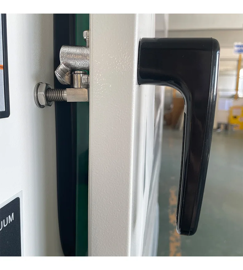 Handing Door of Three Layer Vacuum Oven